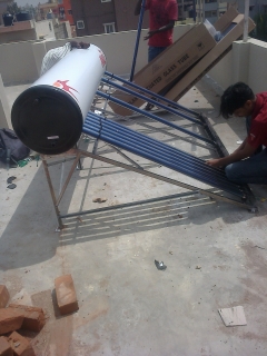 Solar water heater fixing 5